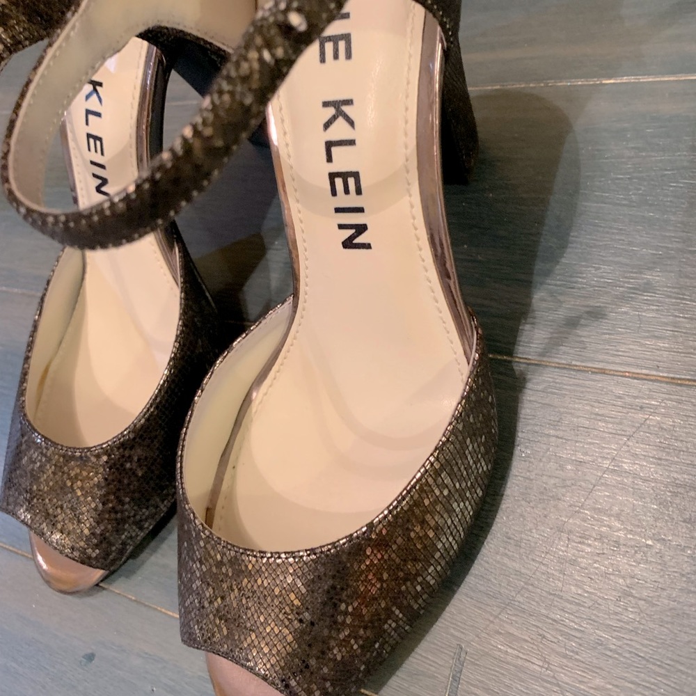 Party heels 👠